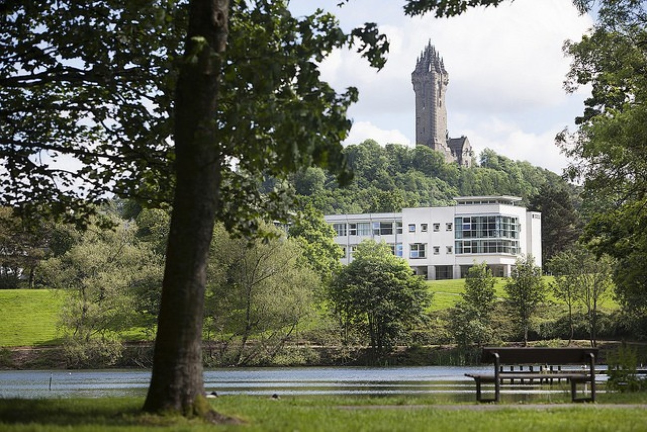 Brit üzleti kettős diplomaprogram indult egy budapesti egyetemen