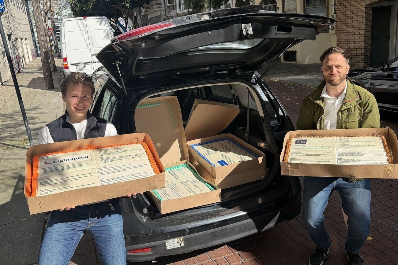 A pitch deck kora lejárt: keresd meg a befektetődet egy pitch tortával!