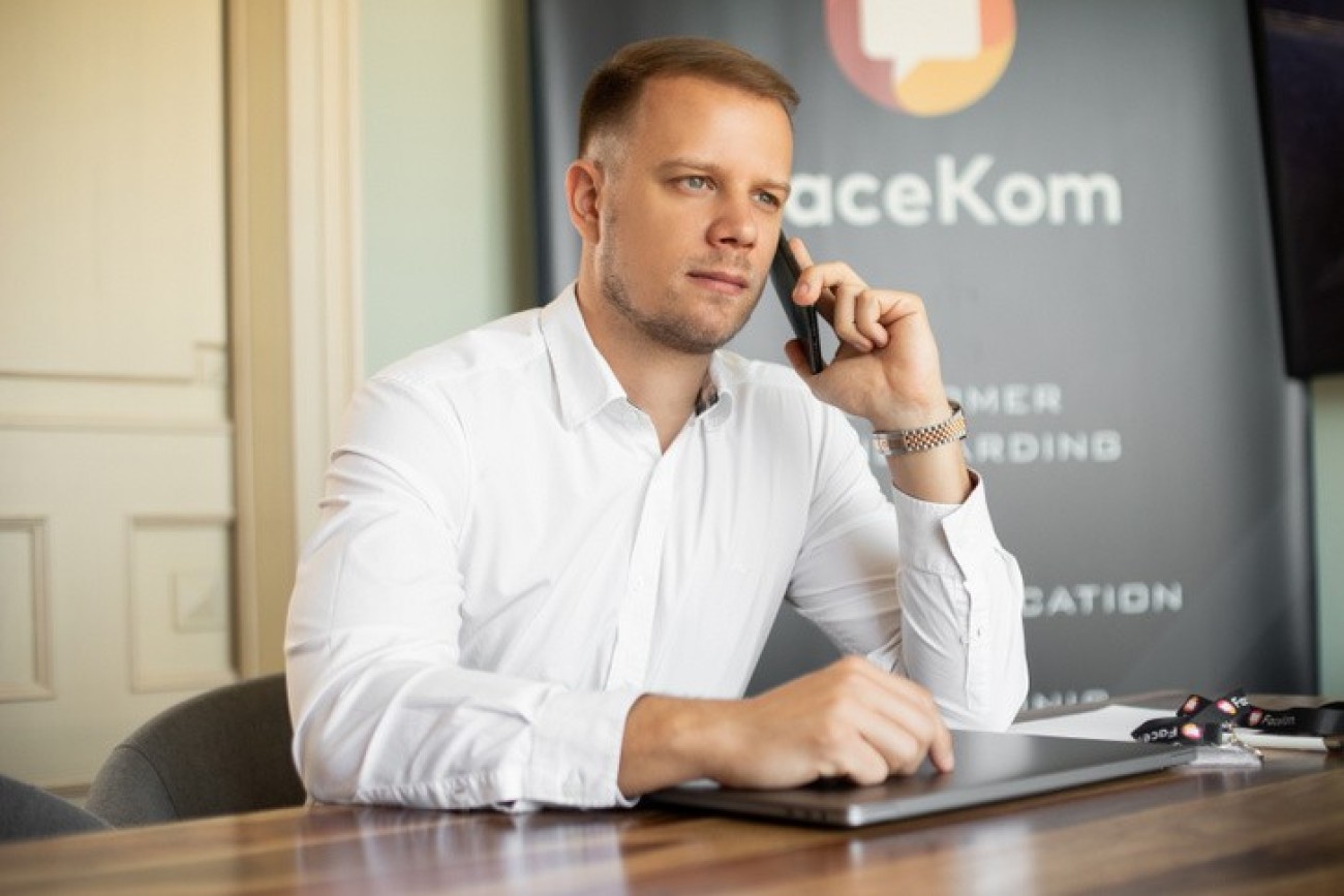 Rekordév után tőzsdére készül a digitális ügyfélkiszolgálásban meghatározó FaceKom